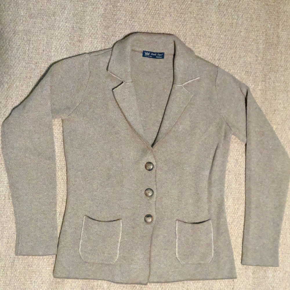 Dalle Piane women's cashmere blazer.